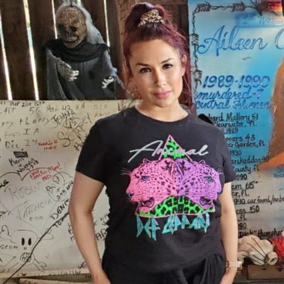 Def Leppard SM "Animal" Album Graphic Tee - Picture 3 of 10